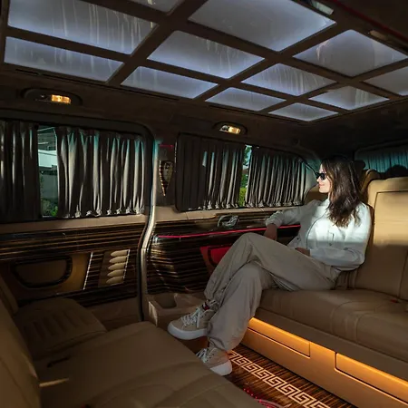 Luxury Christina Willa *